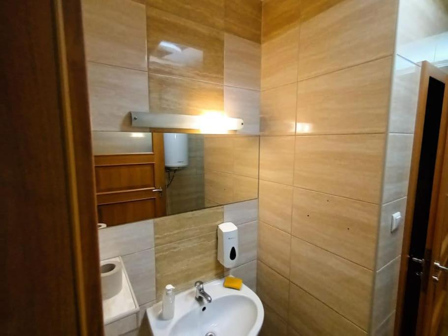 Fantastic Zg - S4 Pokoj 204 Zielona Góra Exteriör bild
