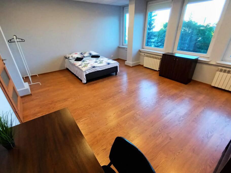 Fantastic Zg - S4 Pokoj 204 Zielona Góra Exteriör bild